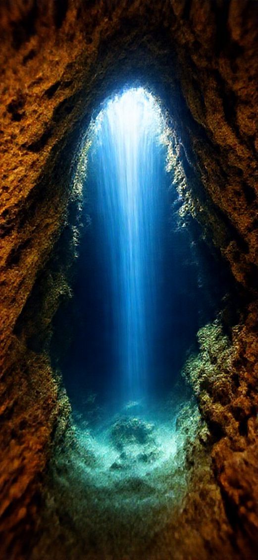 Underwater Cave Entrance Timeless Compact Wallpaper